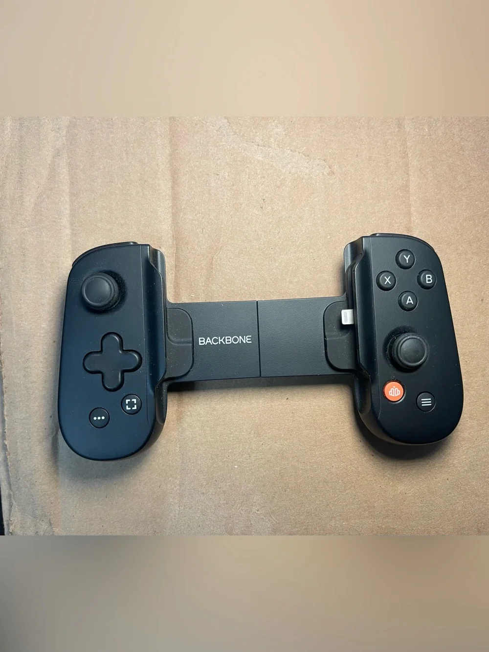 Black Mobile Gaming Controller — Expandable Bluetooth Gamepad